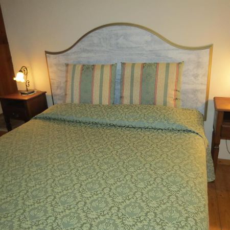Agriturismo Borgo Del Papa Badia  Екстериор снимка