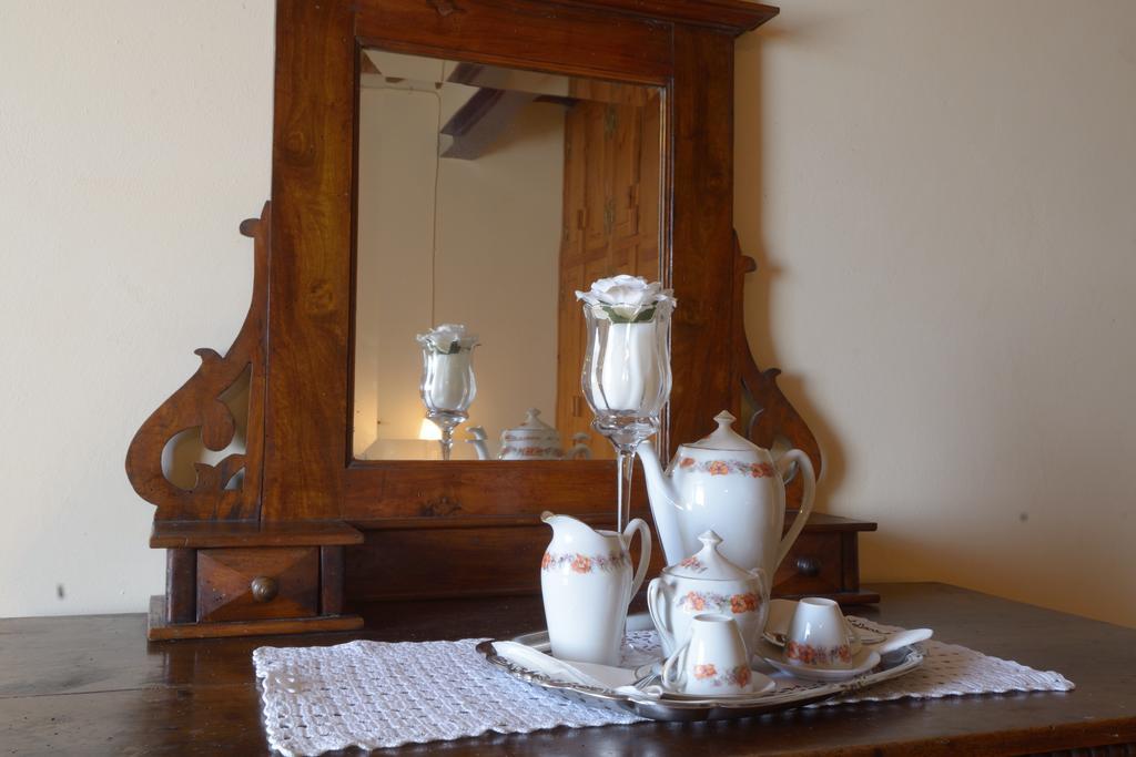 Agriturismo Borgo Del Papa Badia  Екстериор снимка