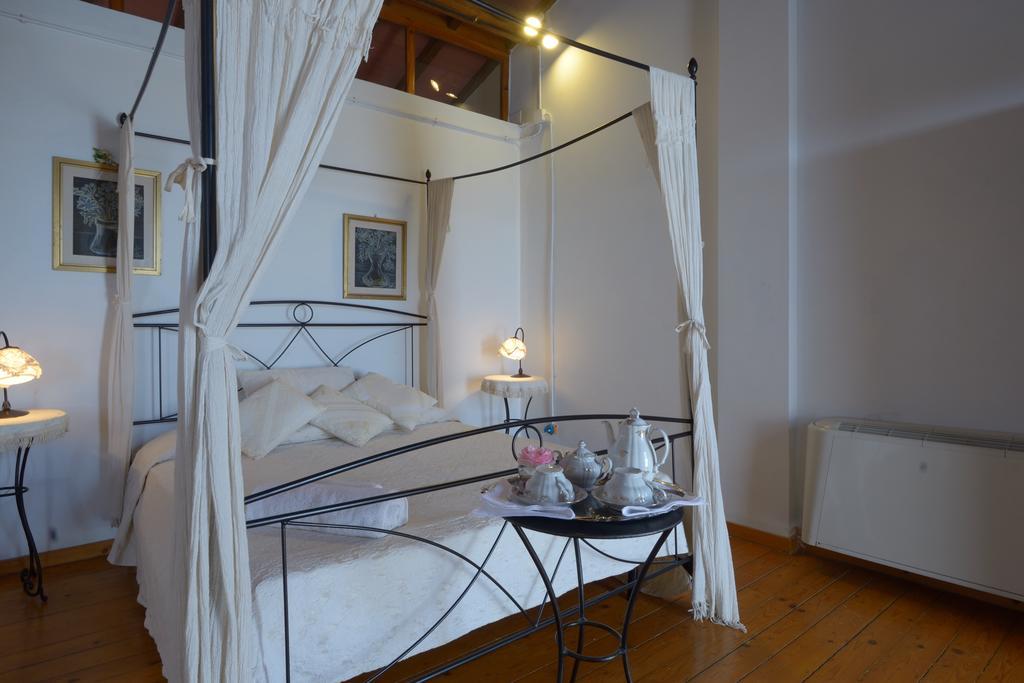 Agriturismo Borgo Del Papa Badia  Екстериор снимка