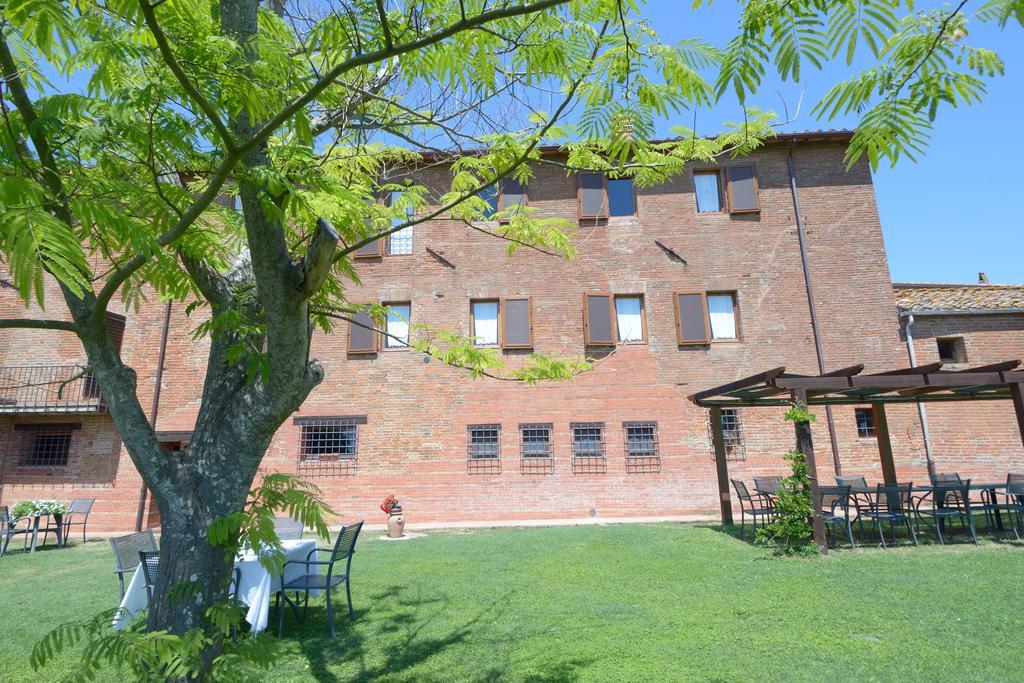 Agriturismo Borgo Del Papa Badia  Екстериор снимка