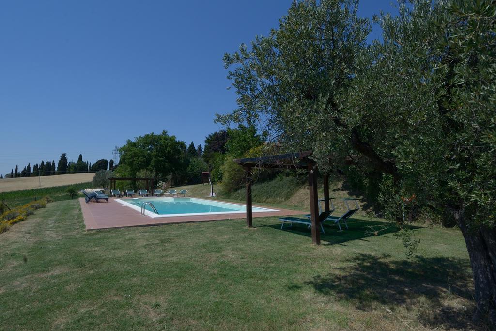 Agriturismo Borgo Del Papa Badia  Екстериор снимка