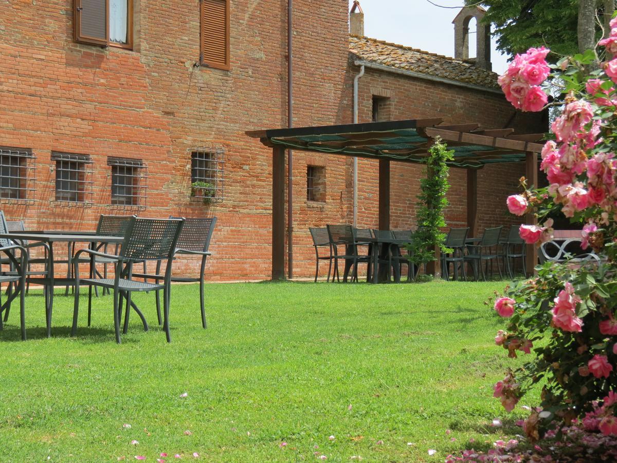 Agriturismo Borgo Del Papa Badia  Екстериор снимка