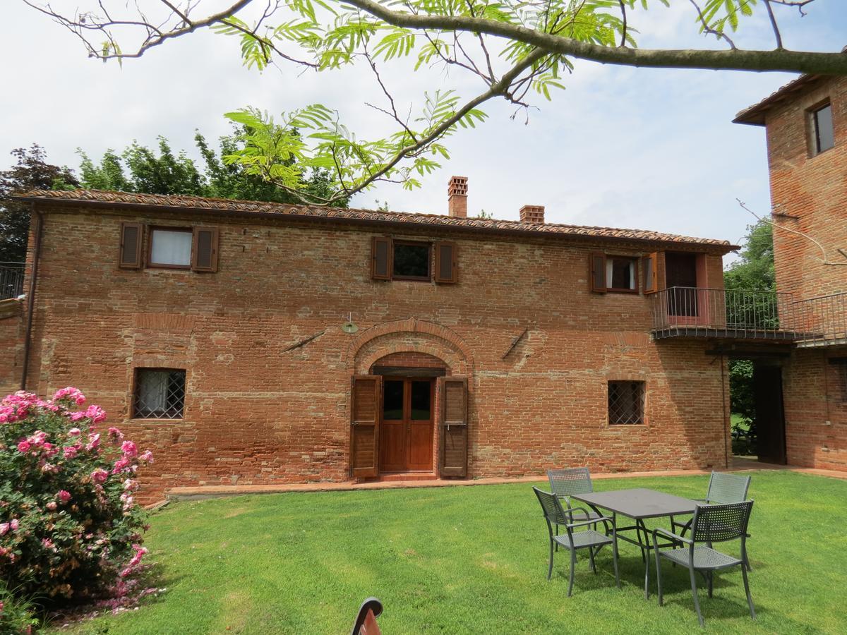 Agriturismo Borgo Del Papa Badia  Екстериор снимка